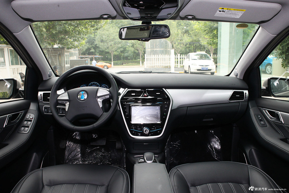 2014款腾势 尊贵版