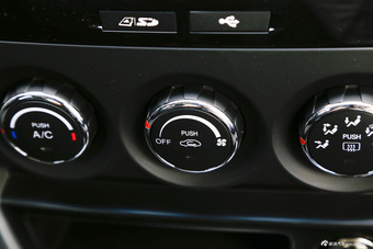 2014款长安CX20 1.4L手动天窗导航版国5