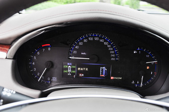 2016款XTS 2.0T自动28T精英型