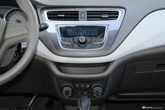 2016款雪佛兰乐风RV 1.5L自动畅行版