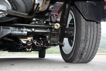 2015款北汽幻速H3 1.5L豪华型