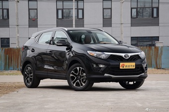 2016款DX7 1.5T手动凯旋版