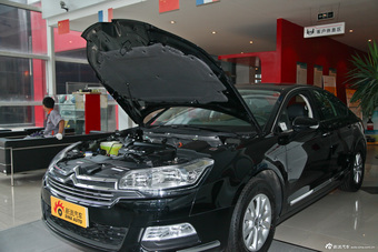 2013款东风雪铁龙C5 2.0L自动尊享型