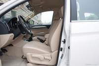 2015款萨瓦纳2.8T手动四驱柴油豪华版5座