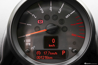 2014款MINI COUNTRYMAN 1.6T自动 COOPER All 4 Excitement