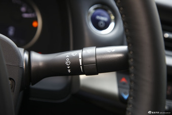 2014款雷克萨斯CT 1.8T自动200h精英版单色