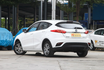 2015款逸动XT 1.6L手动致酷型国V