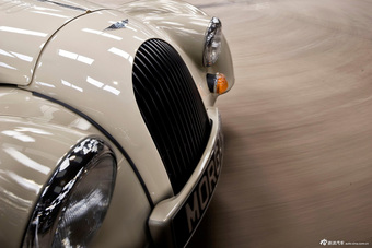 2012款摩根Roadster