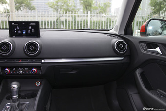 2015款 奥迪A3 Sportback 40TFSI豪华型