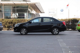 2015款奇瑞E3 1.5L手动智尚型