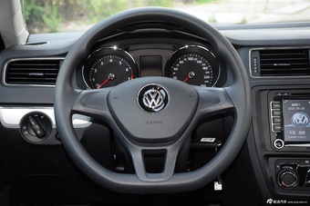 2015款速腾1.6L自动时尚型