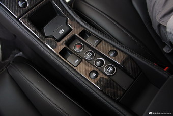 2013款迈凯伦12C 3.8COUPE