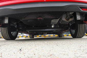 2015款荣威360 1.5L自动豪华版