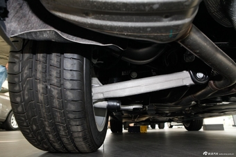 2014款奥迪A4 2.0T自动40TFSI allroad quattro图片