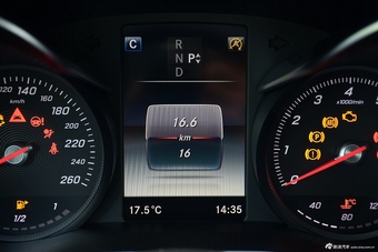 2016款奔驰C级 C200 2.0T自动 Coupe轿跑版