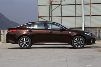 2016款起亚K5 1.6T自动PREMIUM