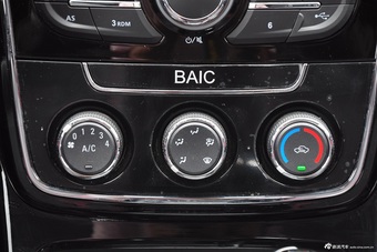 2015款幻速H2 1.5L自动舒适型