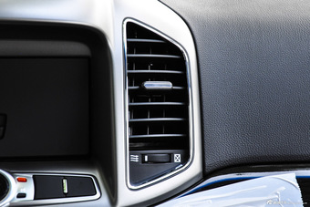 2015款科帕奇2.4L自动7座两驱城市版