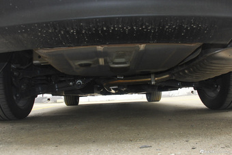 2015款起亚K4 1.8L自动DLX Special