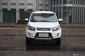 2014款北汽幻速S3 1.5L手动舒适型