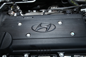 2011款悦动1.6L自动顶级型