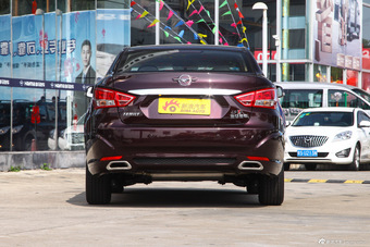 2015款海马福美来1.5T自动品尚型