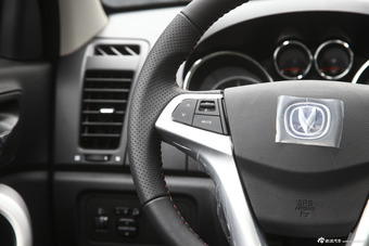 2015款CS35 1.6L自动豪华型国IV