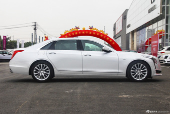 2016款CT6 2.0T自动28T领先型