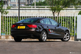2014款 奥迪A5 Coupe 40TFSI