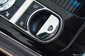 2015款捷豹XJL 3.0 SC典雅商务80周年典藏版