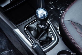 2014款瑞虎3 1.6L 手动智尚版