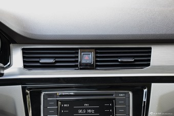 2016款宝来1.4T自动舒适型230TSI