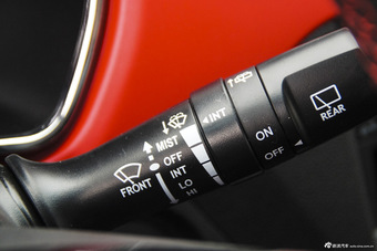 2015款瑞风S2 1.5L自动CVT豪华智能型