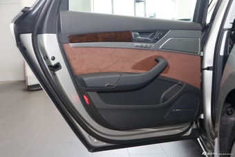 2014款奥迪A8L 45 TFSI Quattro豪华型