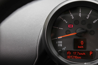 2014款MINI COUNTRYMAN 1.6T自动 COOPER All 4 Excitement
