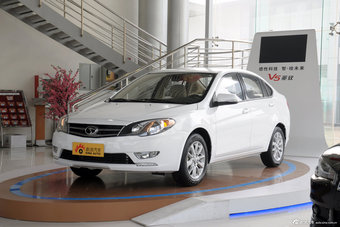 2012款东南V5菱致GLXi 1.5L CVT舒适型图片