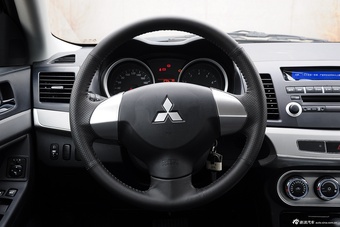 2015款翼神1.8L CVT时尚版 国V