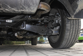 2015款哈弗H6 Coupe 2.0T手动四驱精英型