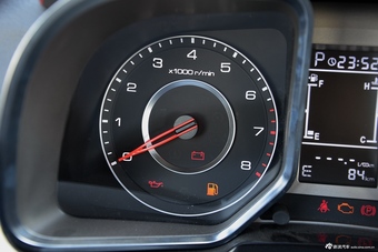 2015款众泰大迈X5 1.5T自动地主型 国五