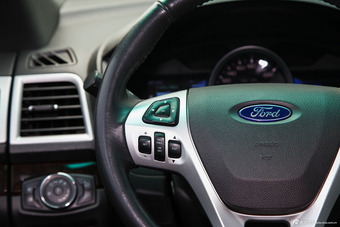 2013款探险者 3.5L尊享型