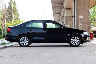 2015款速腾1.6L自动时尚型