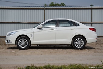 2016款北汽新能源EU系列EU260电动