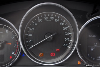 2015款马自达CX-5 2.0L自动两驱舒适型