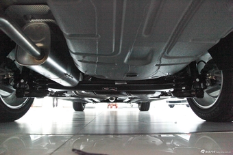 2013款世嘉三厢1.6L手动品尚型