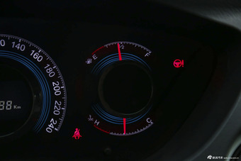 2015款大7 SUV 2.2T自动四驱智尊型