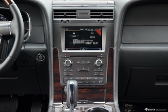 2016款林肯领航员3.5T自动AWD