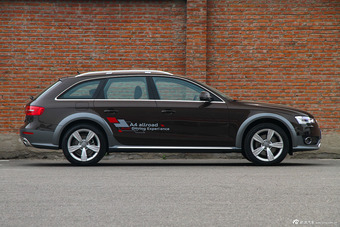 2014款 奥迪A4 TFSI allroad quttro