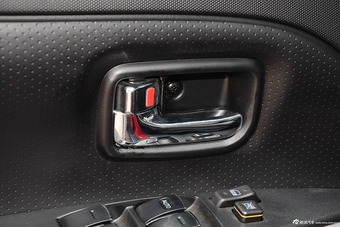 2015款长城M4 1.5L AMT精英型