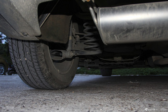 2014款锋驭1.6L CVT精英型