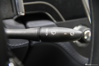 2013款魅影 6.6T自动标准型